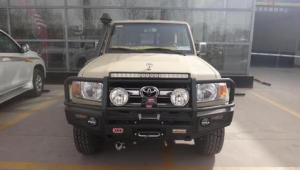 出售12年丰田lc76二手车，车况良好，价格美丽，欢迎咨询！