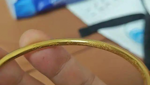 急售8万元黄金，品质上乘，价格优，欢迎垂询！